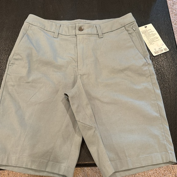 Lululemon Commission Short Relaxed 11” NWT - Picture 2 of 7